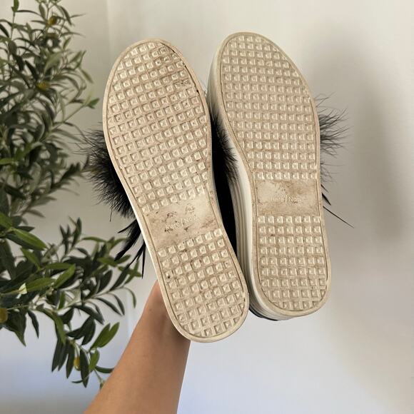 Here/Now Lily Feather Pom Leather Slip On Platform Sneaker Black 8.5 - Picture 6 of 7